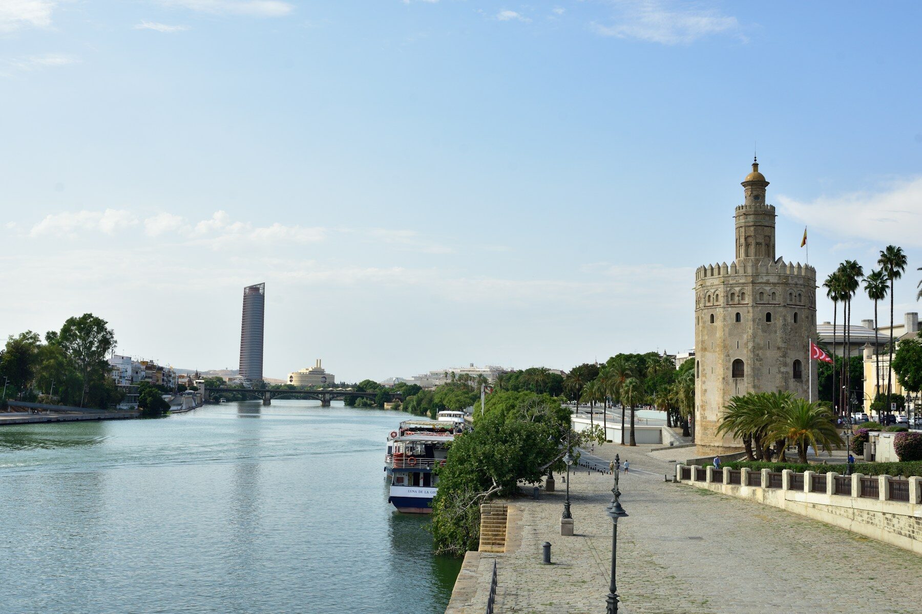 body of water between buildings at daytime